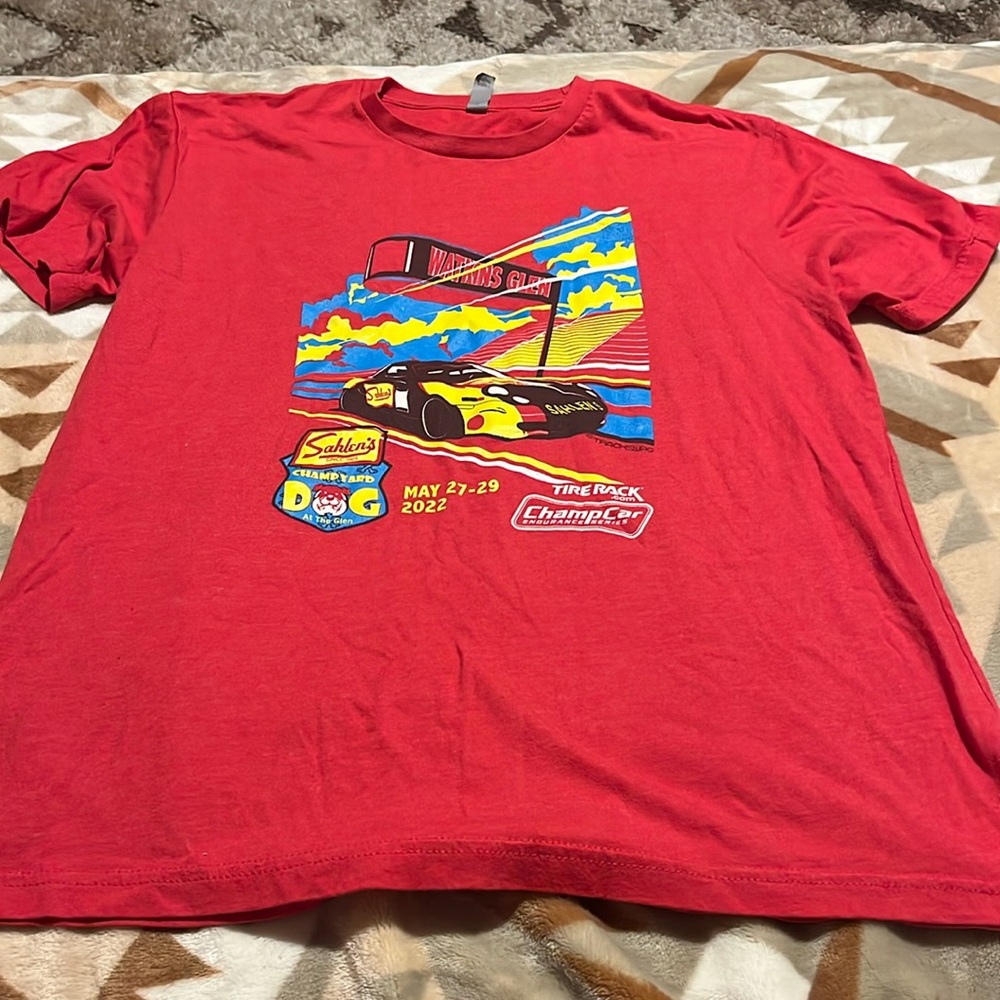I’m selling a shirt that I got while I was at a racecar track